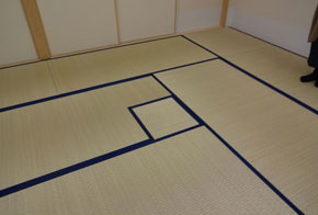 大会議室１の内部。仕切りを取り除けばさらに大きな部屋になる。