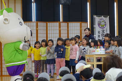 上京区140周年記念事業　上京区140歳＆かみぎゅうくん10歳のお誕生日会♪
