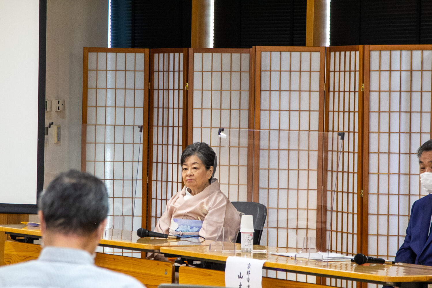 パネリスト:冷泉 貴実子氏((公財)冷泉家時雨亭文庫常務理事)