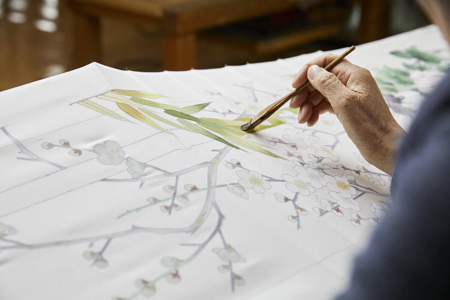 手描友禅の様子
