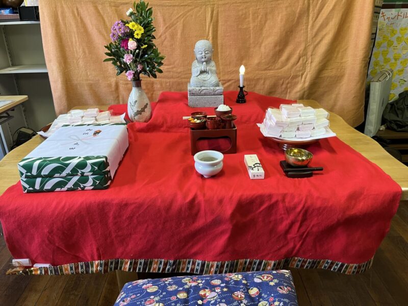 会場に祀られたお地蔵さま