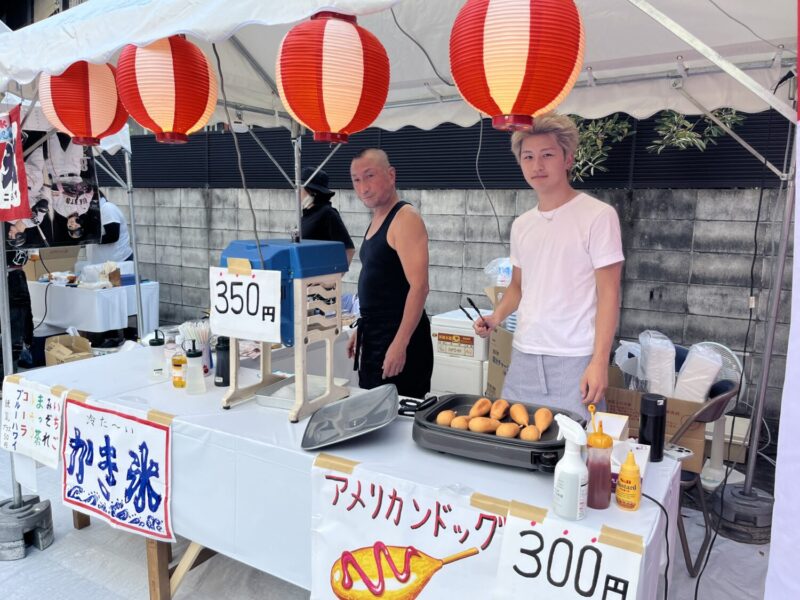 屋台やキッチンカーも