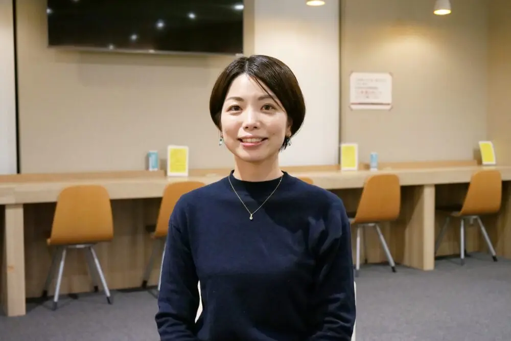 岡元麻有